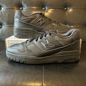 New Balance 550 Triple Black